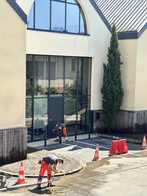 Borne Recharge Véhicule-Eléctrique Bureaux Bonneuil Sur Marne(94)